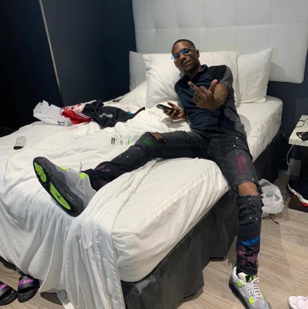 Meet your Posher, Markhail